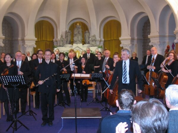 Orchester beim Frühlingskonzert in der Krypta